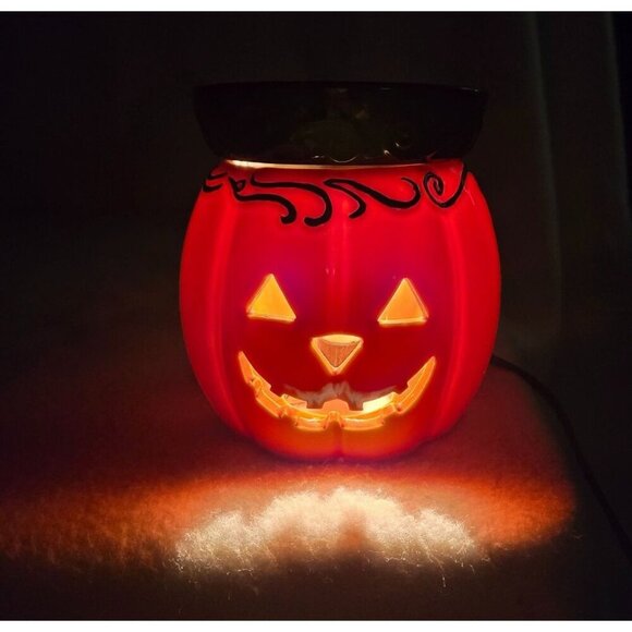 Scentsy Ceramic Jack-O-Lantern Electric Wax Warmer/Melter Discontinued - Picture 1 of 11